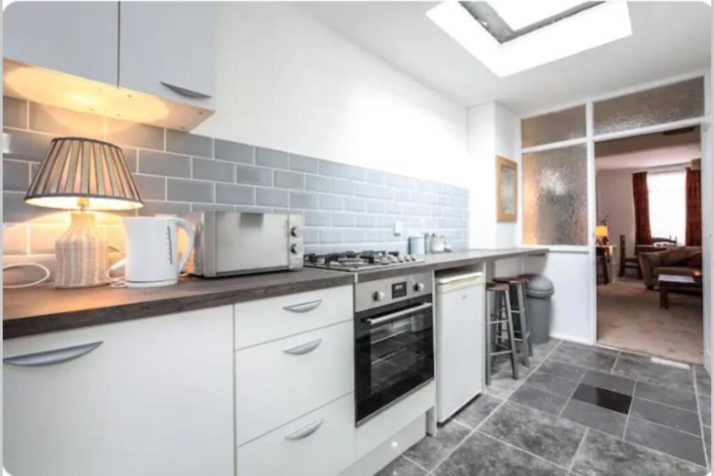 Holiday home Hywel's Place Liverpool