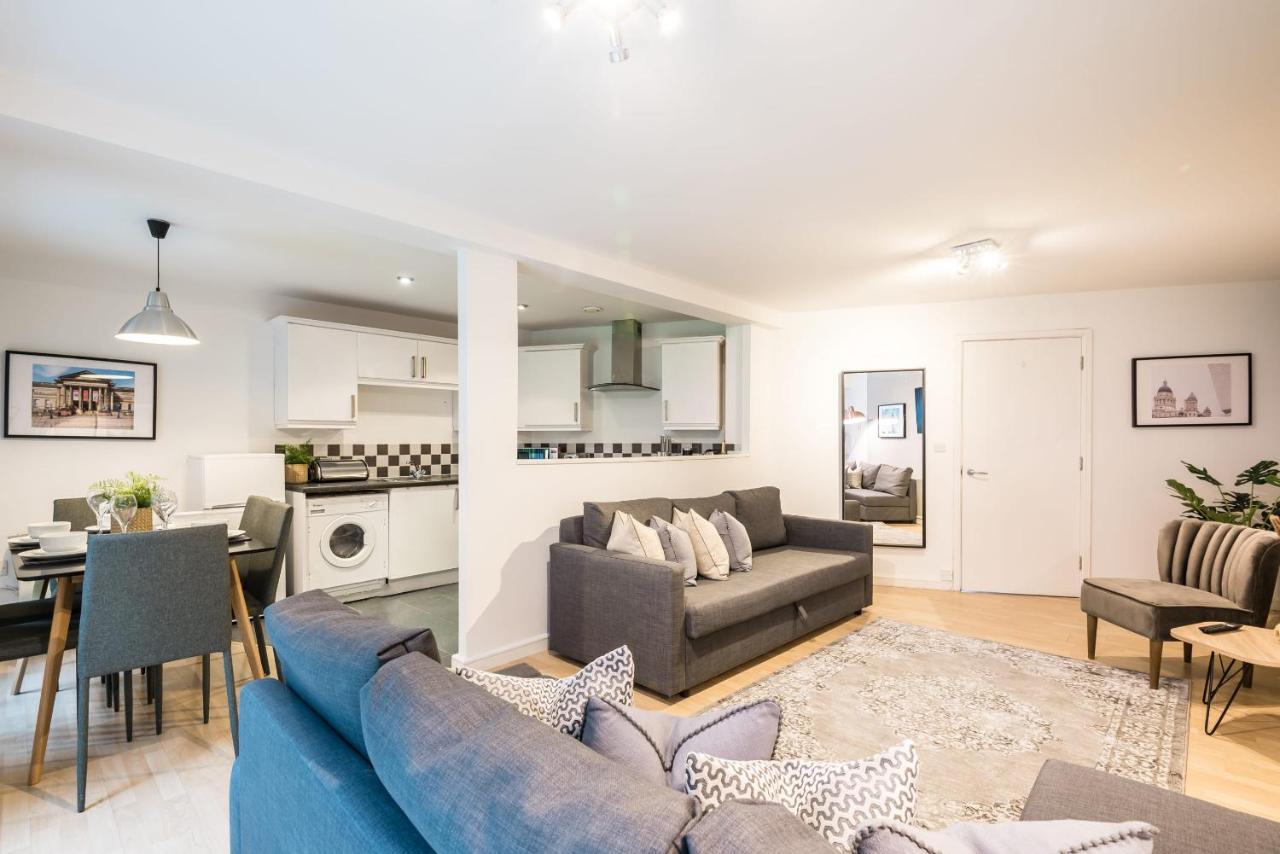 Host - Central Modern Two Bedroom Apt - Secure Parking!