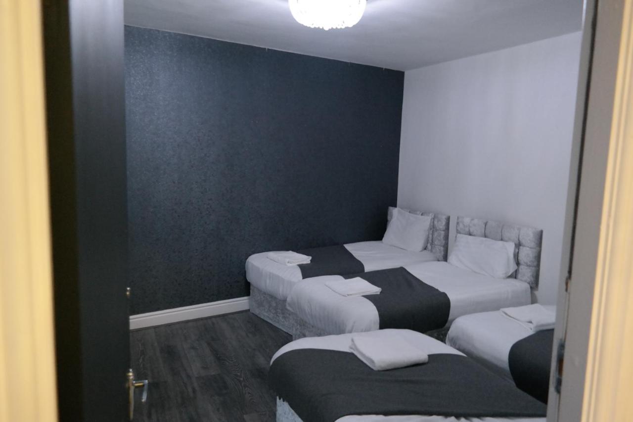 Mollet House *