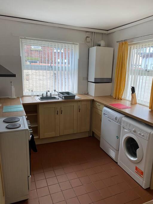 Whitland Short Stays * Liverpool