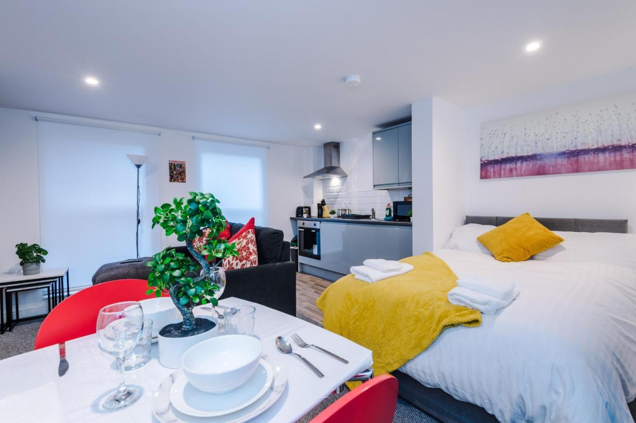 *city Centre* Cosy Studio Apartment *