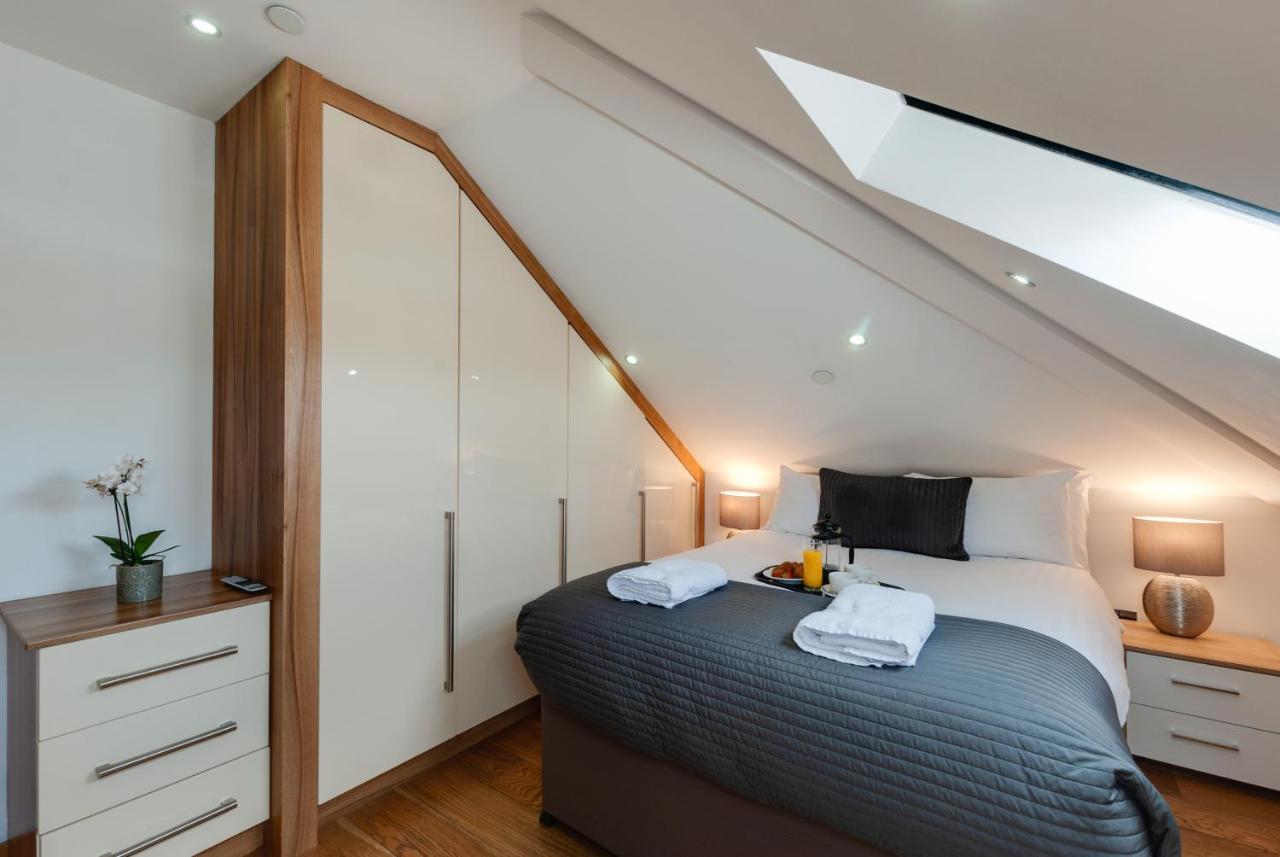 Apartment Base Serviced - Sir Thomas Street *