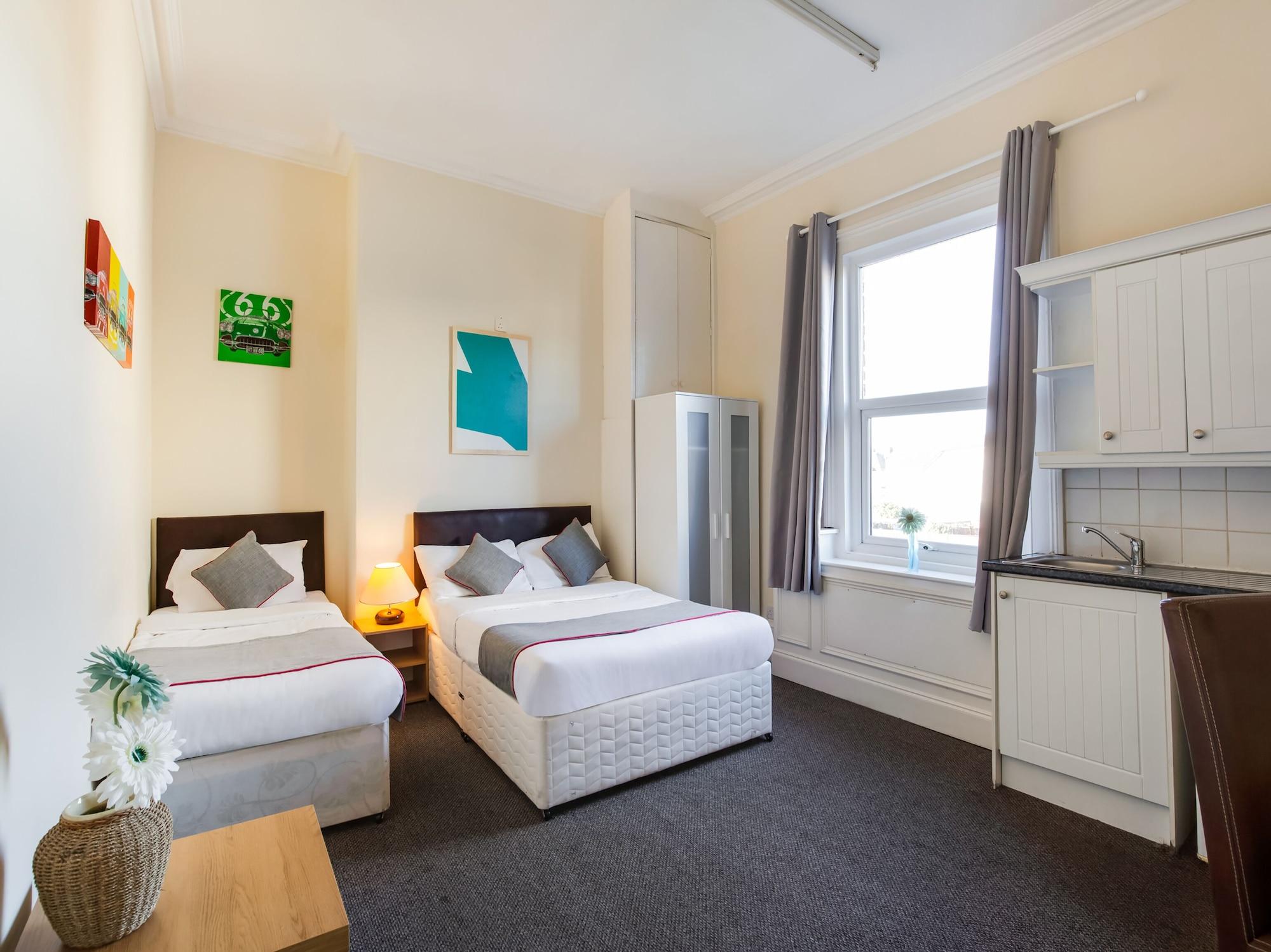 Inn Oyo Palatine 2*