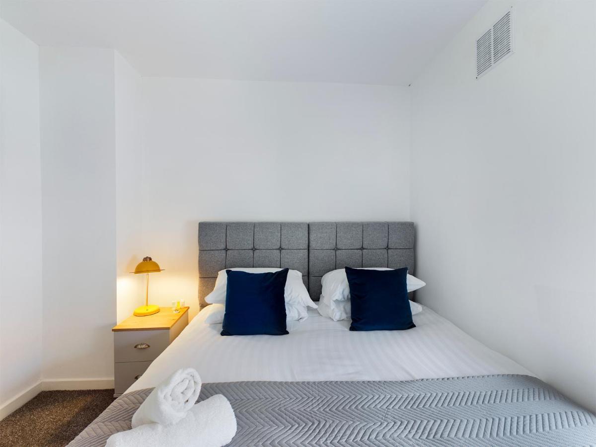 Gorst House 2 Bed House, Sleeps 4 Close To Stadium * Liverpool