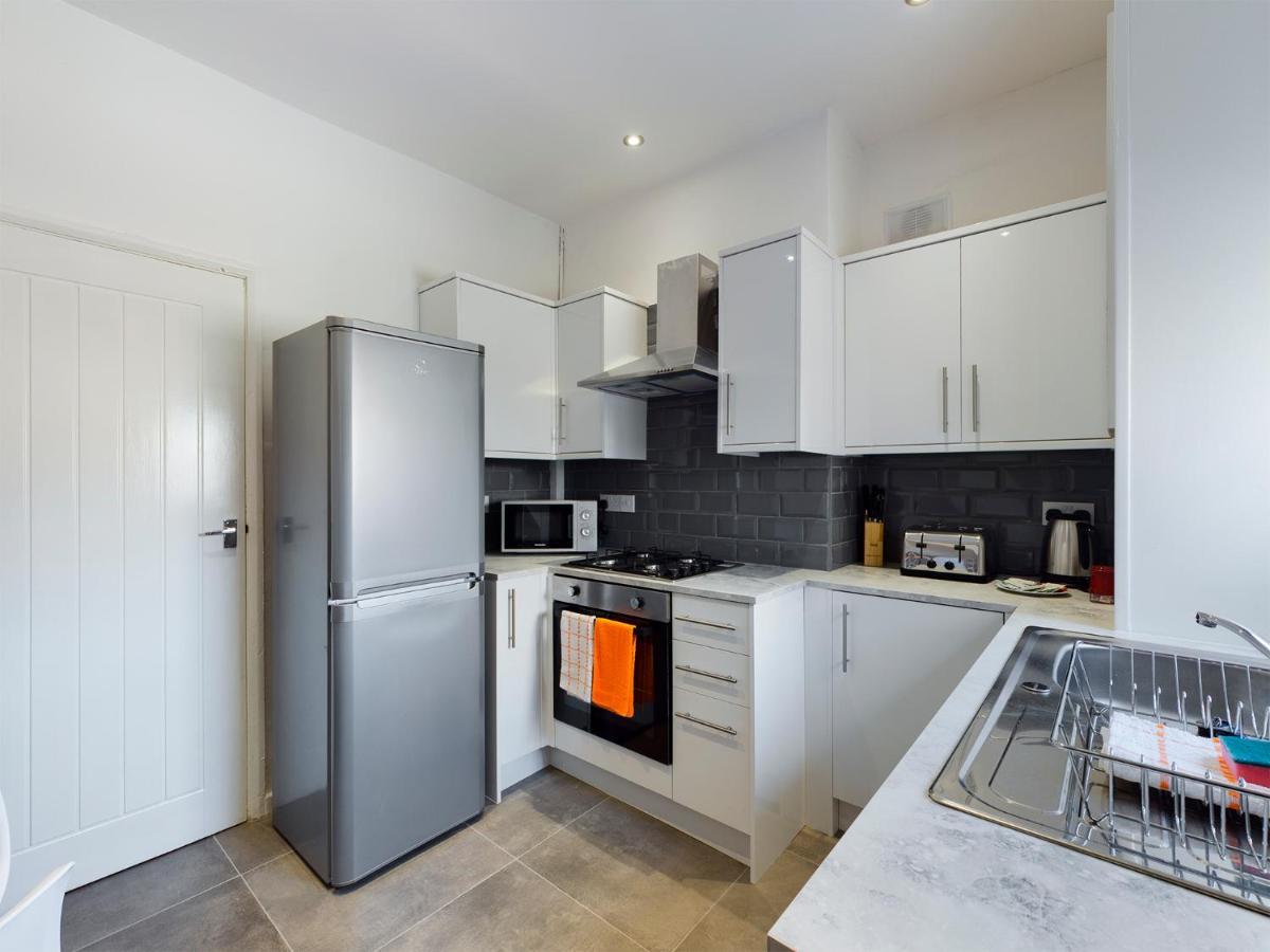 Holiday home Gorst House 2 Bed House, Sleeps 4 Close To Stadium Liverpool