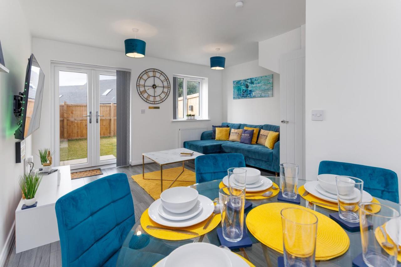 Homely New Build House With Anfield Stadium View Holiday home