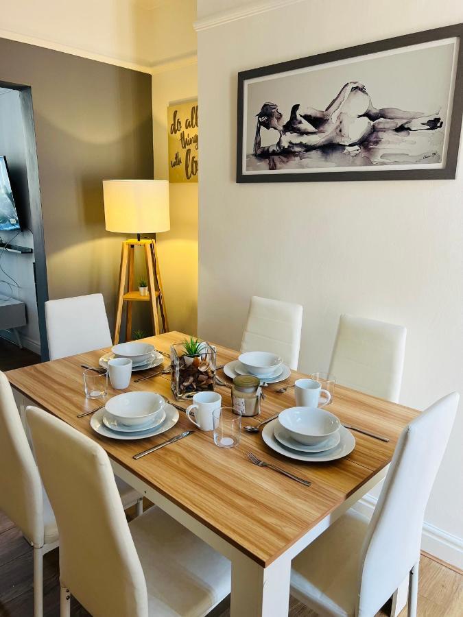 Luxurious Modern House In Anfield! Close To Lfc, Efc, Centre!!! * Liverpool