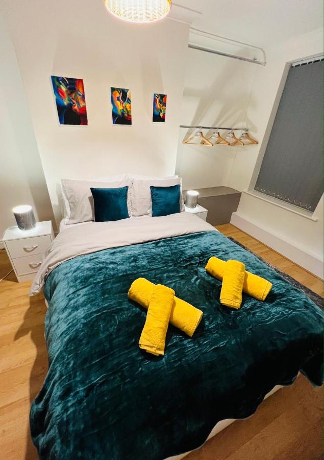 Apartment Luxurious Modern House In Anfield! Close To Lfc, Efc, Centre!!!