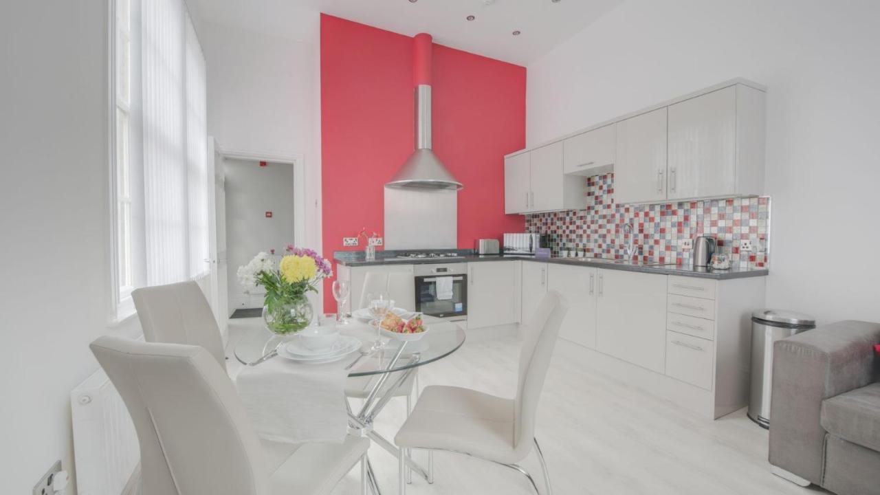 Luxury Centre With Fantastic Views Apartment *
