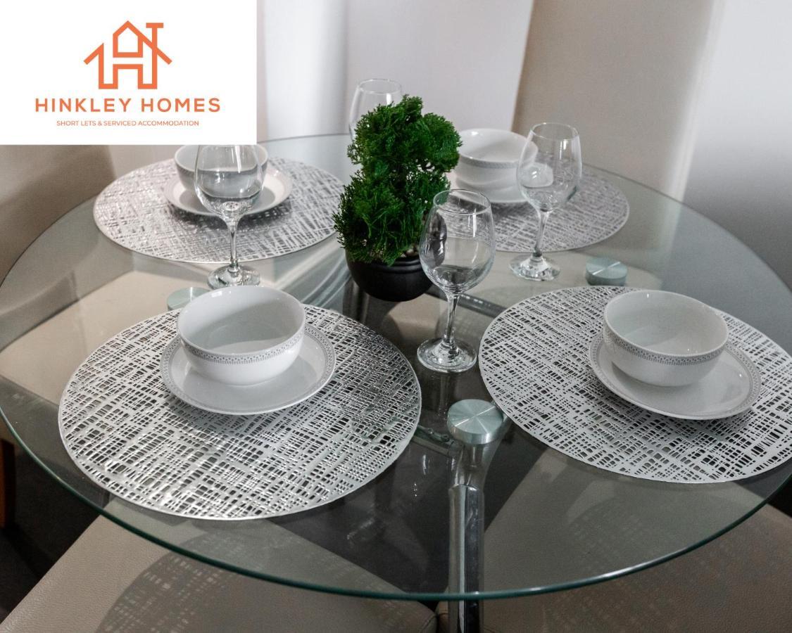 Apartment 5 Beds - Free Gated Parking - Centre - By Hinkley Homes Short Lets & Serviced Liverpool