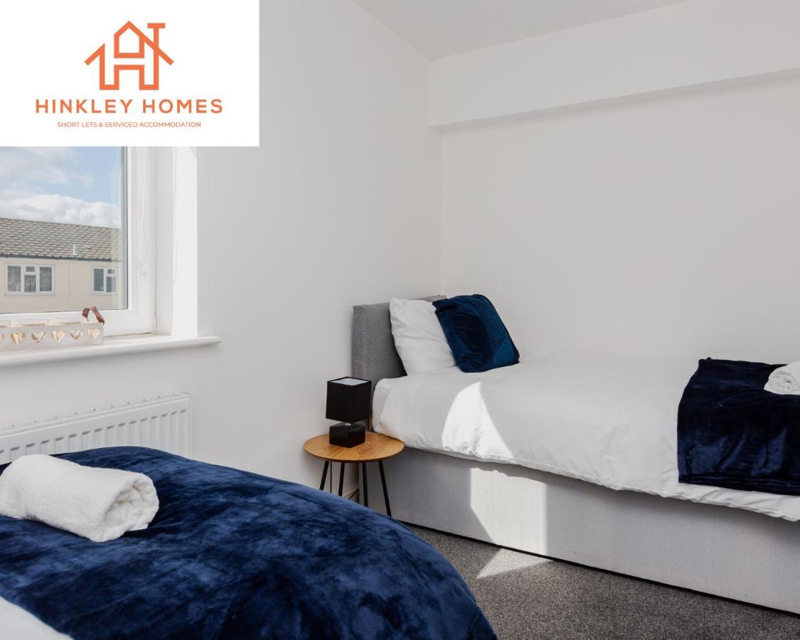 5 Beds - Free Gated Parking - Centre - By Hinkley Homes Short Lets & Serviced