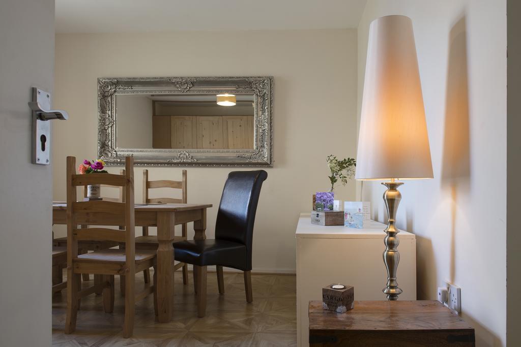 Cargo Cafe Bed & Breakfast