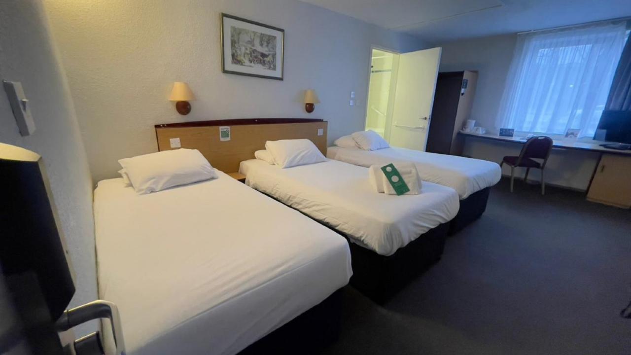 Hotel Campanile 3*