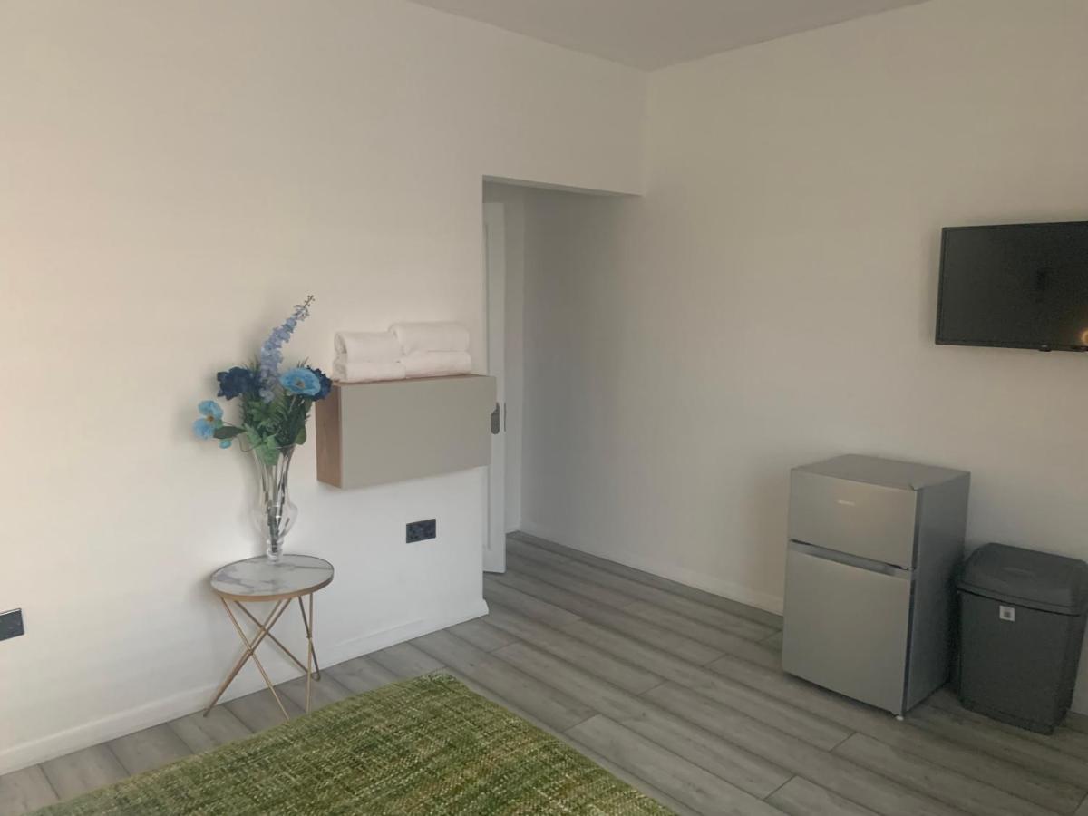 Bloomsbury House - Modern Near Anfield Liverpool