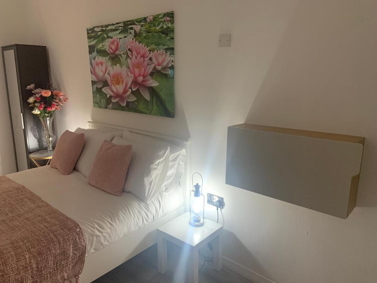 Bloomsbury House - Modern Near Anfield