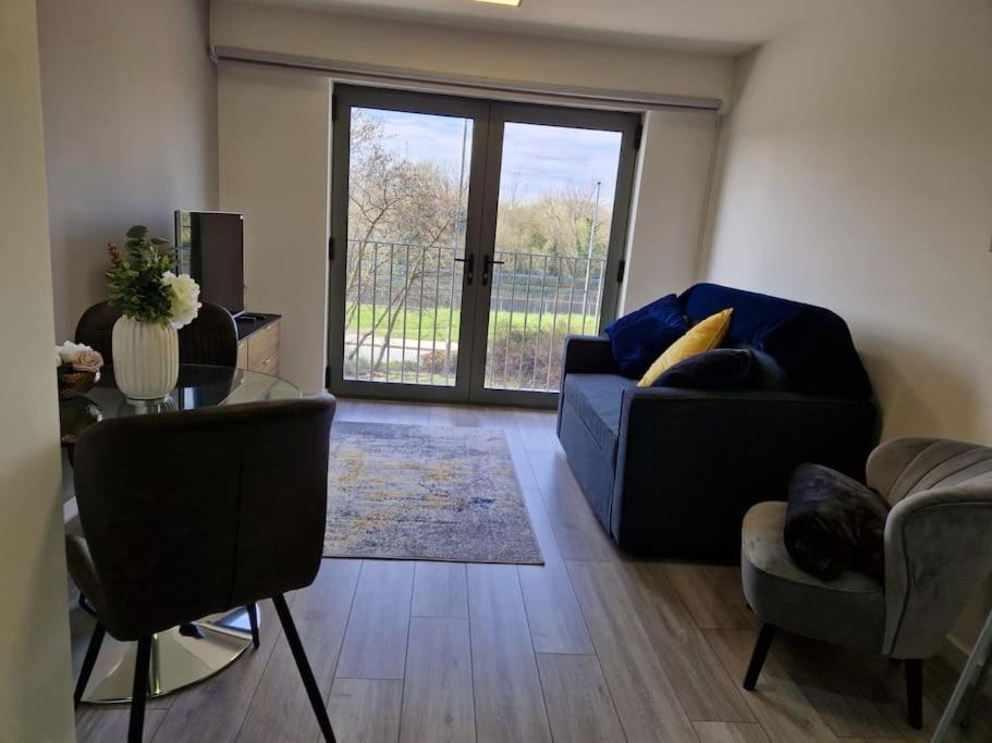 Apartment Executive Modern One Bedroom Close To Lime Street Train Station And Centre Liverpool