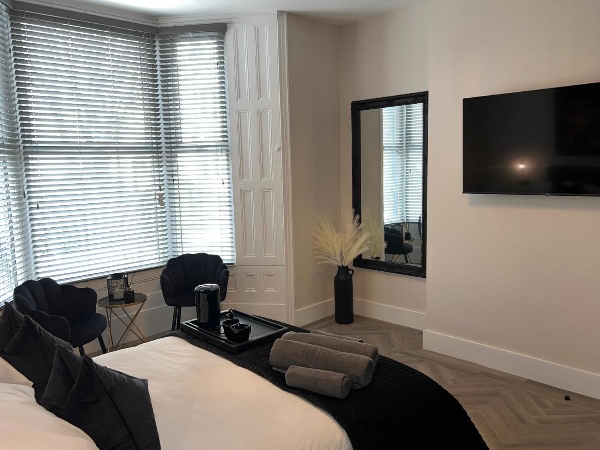 Hotel 128 Anfield Road