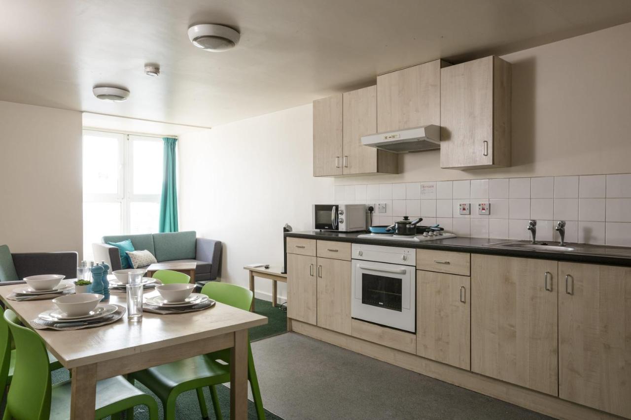 Lovely Ensuite Double Near Knowledge Quarter Holiday home Liverpool