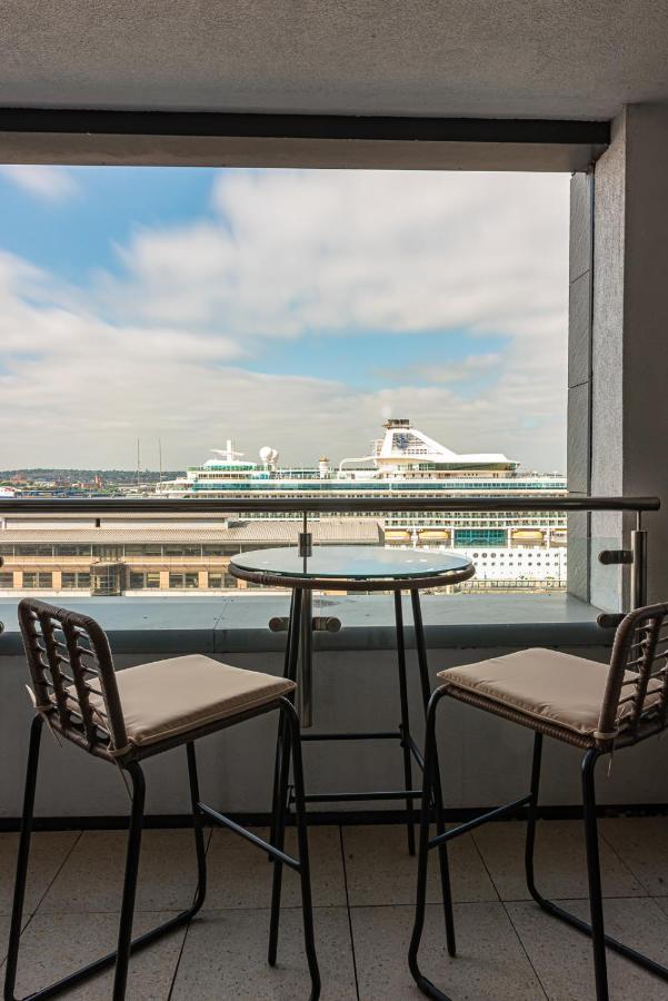 Apartment Host - Malmaison