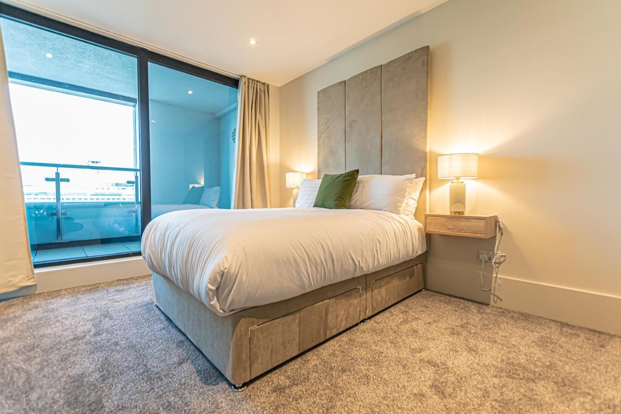 Apartment Host - Malmaison