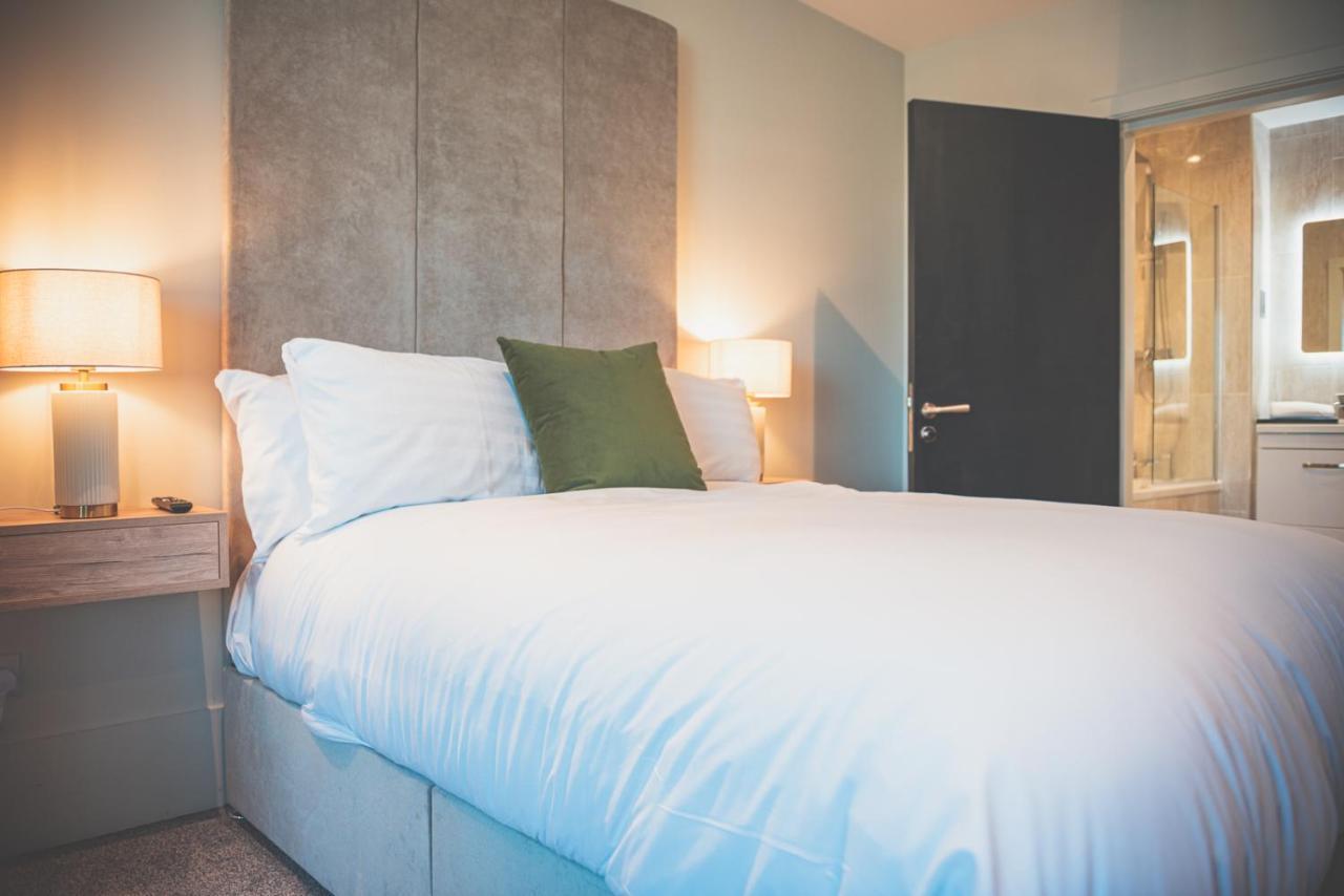 Host - Malmaison Apartment