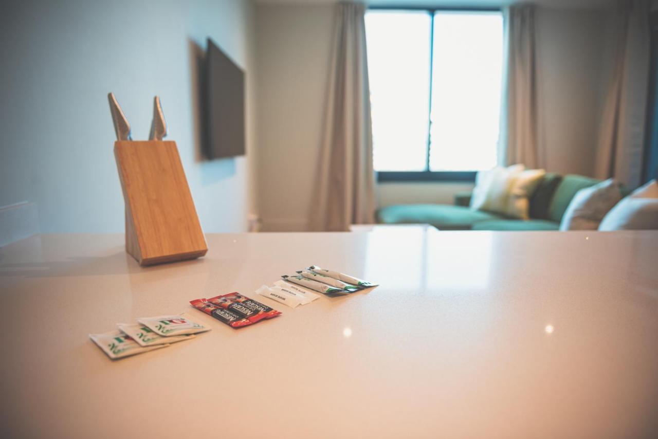 Apartment Host - Malmaison *