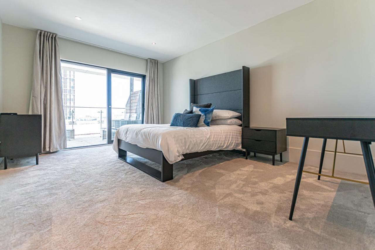 Host - Malmaison Apartment Liverpool