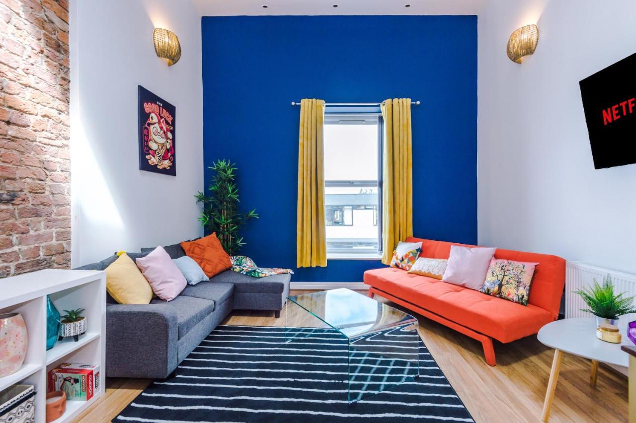 Apartment Large Duplex In Centre! Lime Street! Football! Ideal For Stag And Hen Do Stays! *