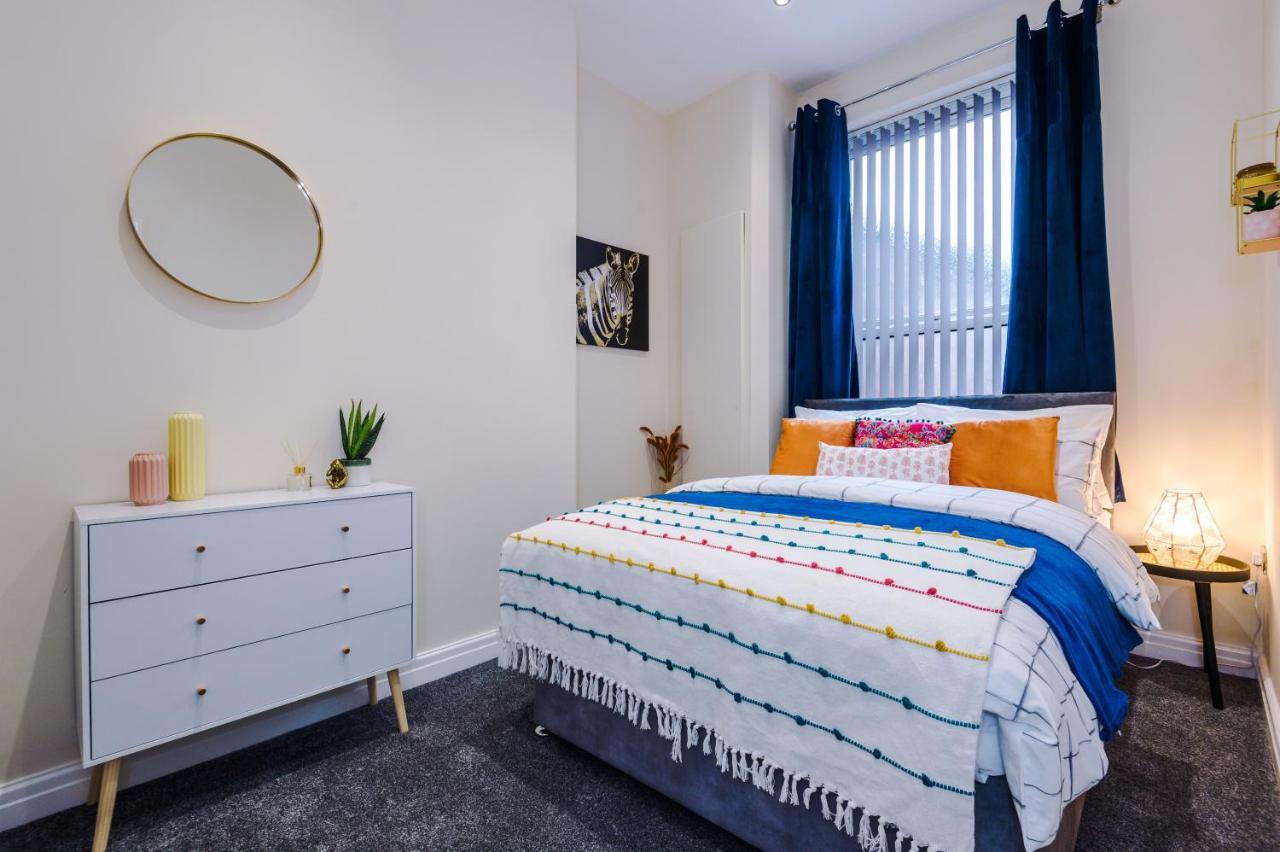 Apartment Large Duplex In Centre! Lime Street! Football! Ideal For Stag And Hen Do Stays! Liverpool