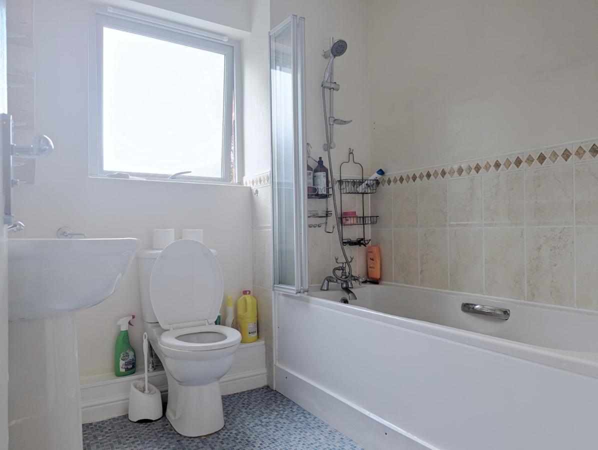 Guest Near Centre & Dock Free Parking *