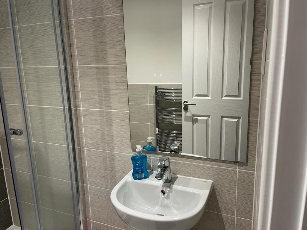 Enjoy An Ensuite In A Shared Close To Centre * Liverpool