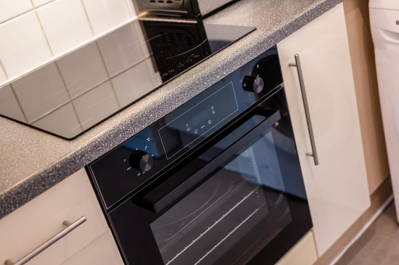 Host & - Knowledge Quarter Apartment *