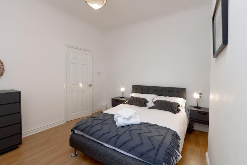 Getaway - Modern Private * Liverpool
