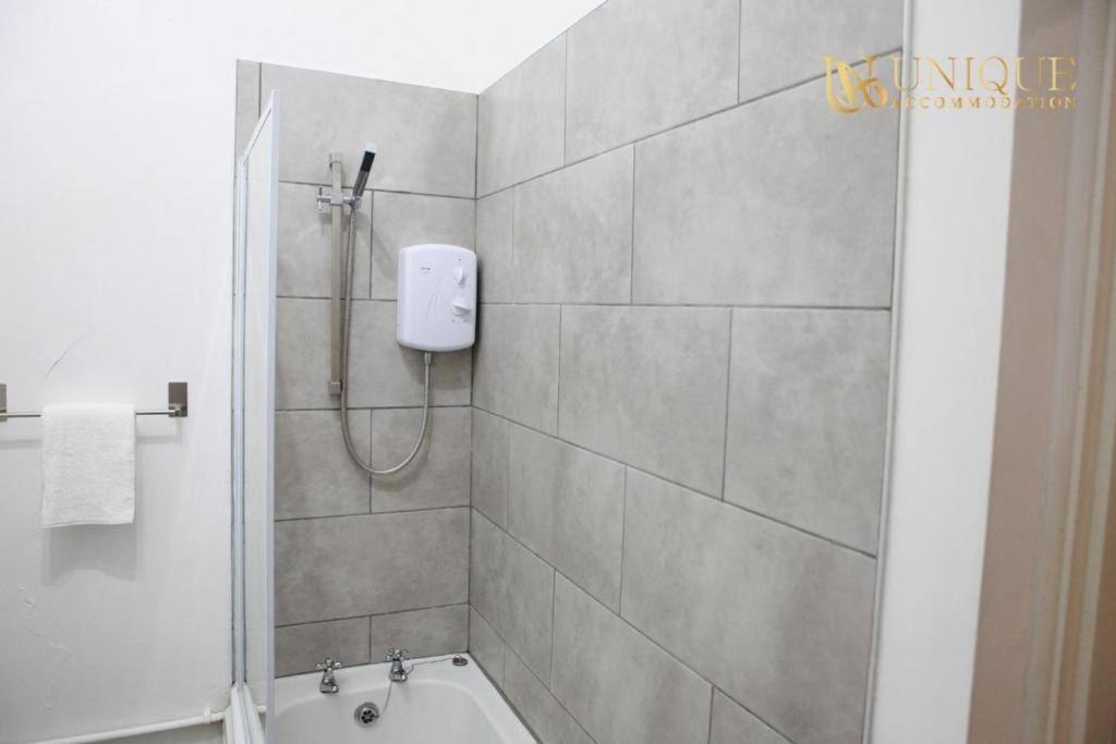 Apartment Luxury 2-bed Haven In