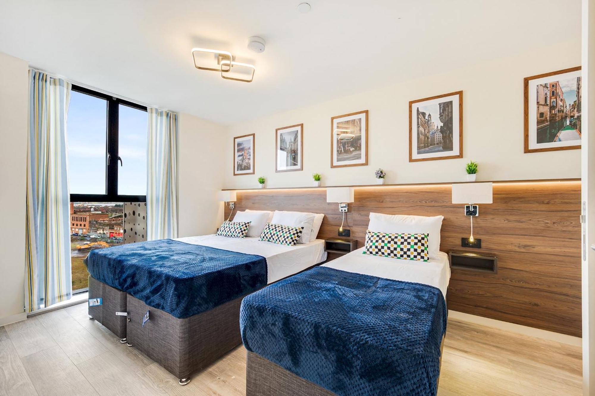 Apartment Stunning 2 Bed U6 - Sleeps 8