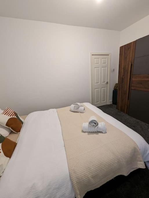 3-bed For Football Fans Holiday home Liverpool
