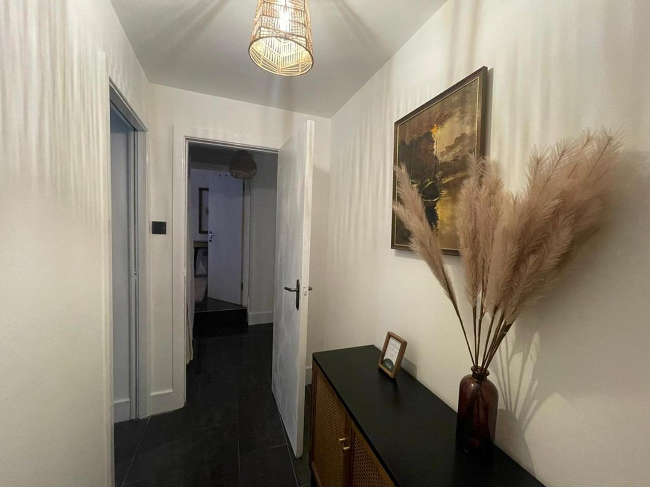 Castaway Weekly Apartment