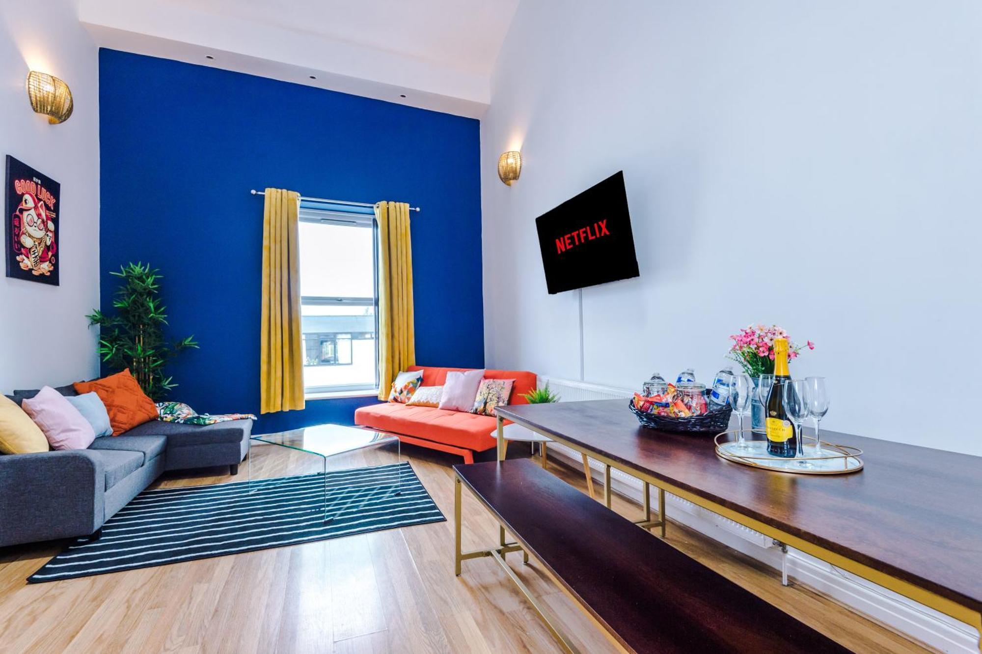 Large Duplex In Centre! Lime Street! Football! Ideal For Stag And Hen Do Stays! * Liverpool