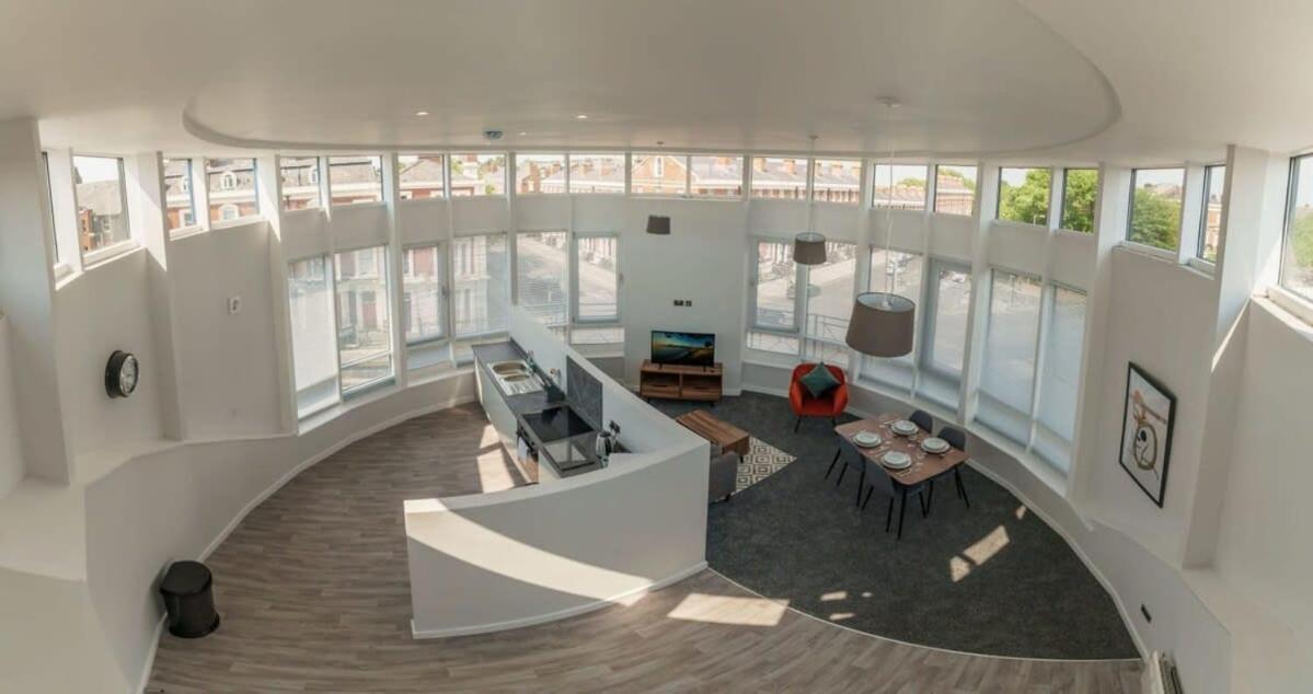 Stunning 2 Bedroom In Liverpool