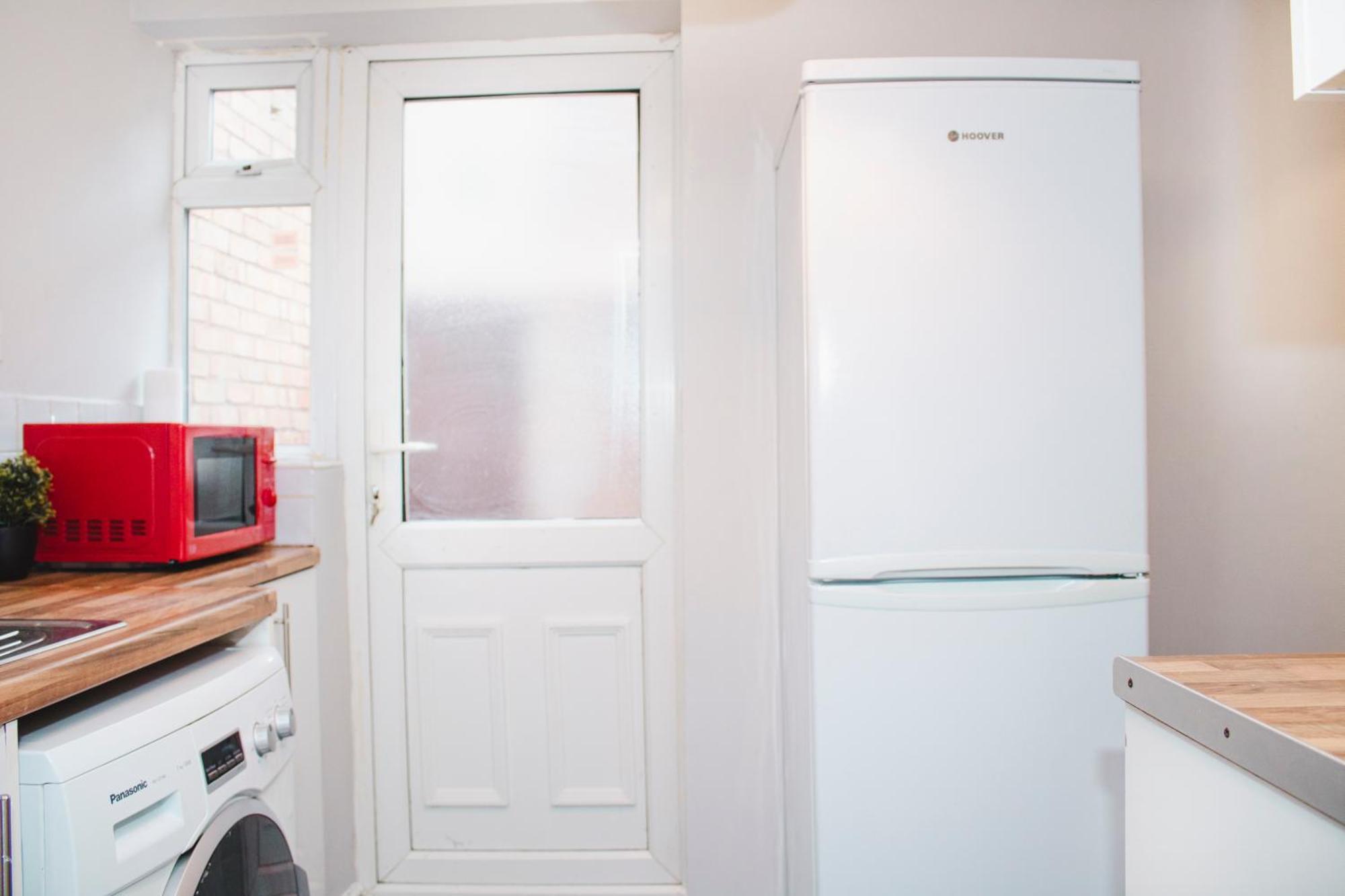Elegant 3br With Fully Equipped Kitchen *