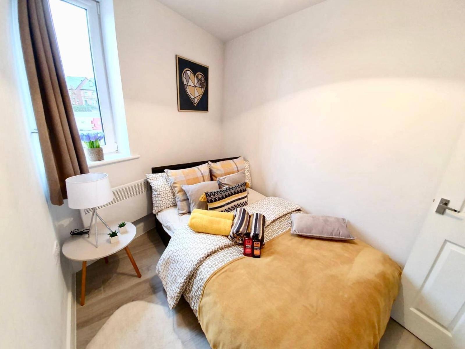 Opp - Perfect For Contractors And Travellers, Big Savings Booking 4 Nights Or More! Apartment