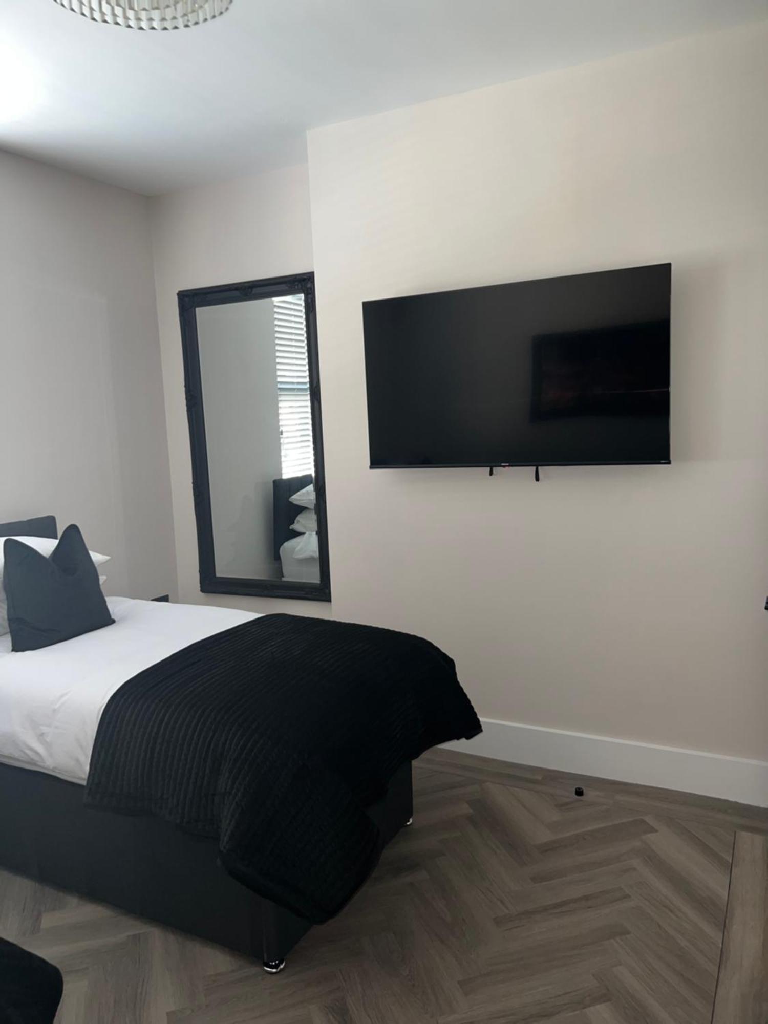 128 Anfield Road Hotel Liverpool