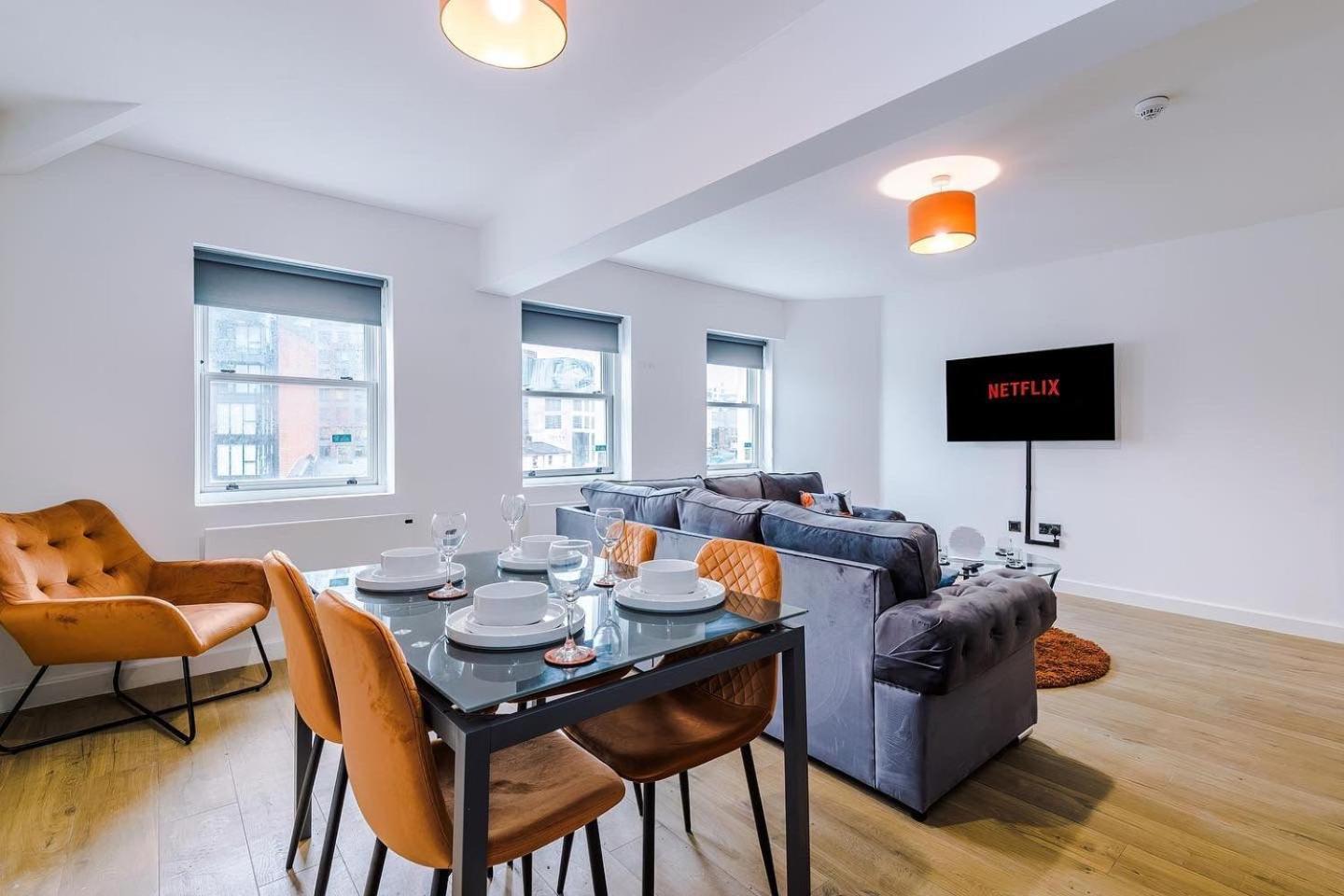 #6 - Vibrant In Centre - Sleeps 7 - Exclusive Offers At A-kapartments Liverpool