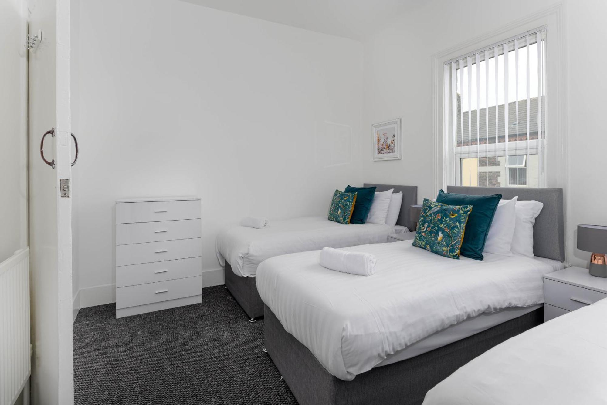 Woodbine House - Air Host And - Free Parking Holiday home Liverpool