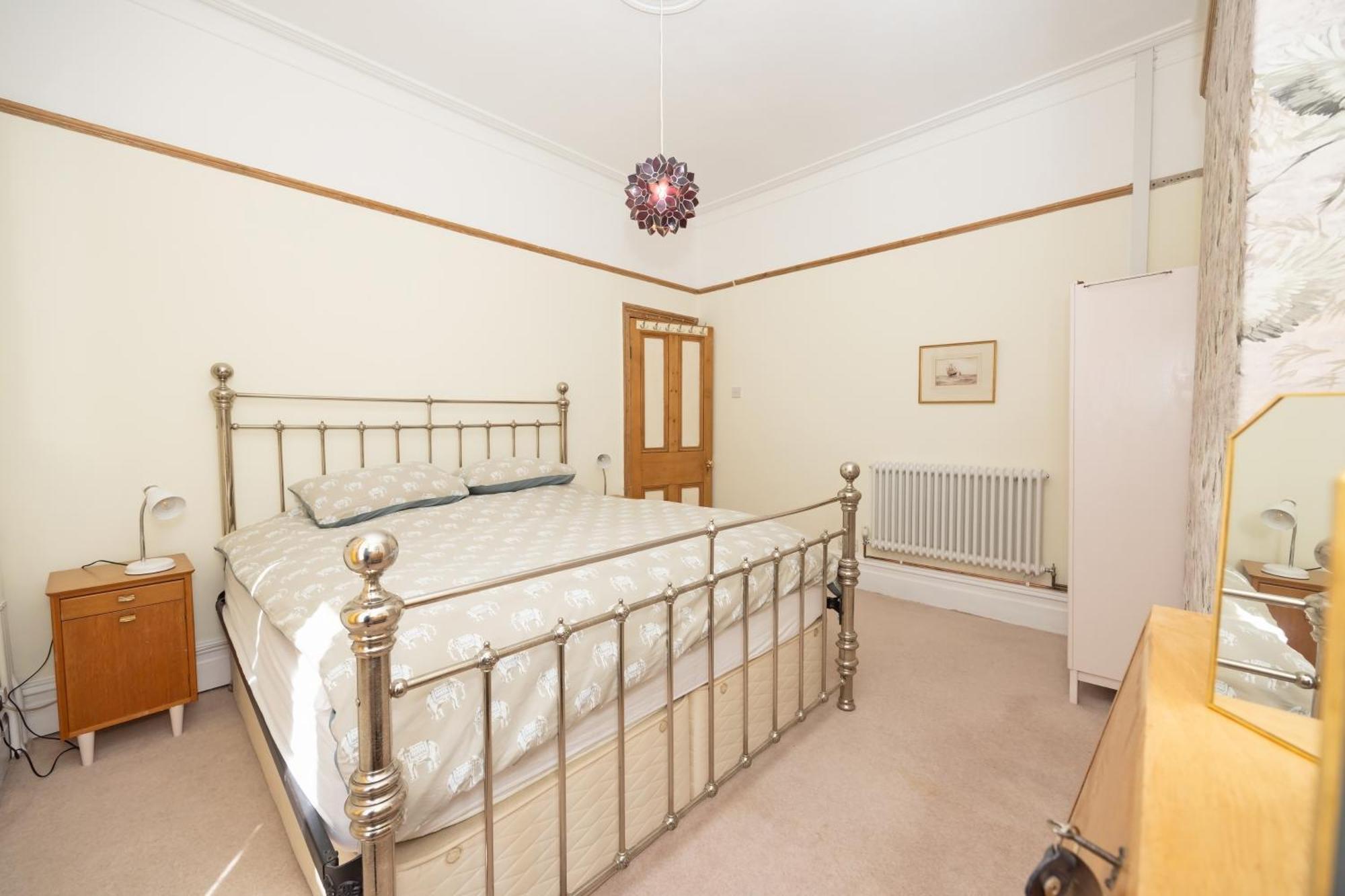 Bed & Breakfast The House Liverpool
