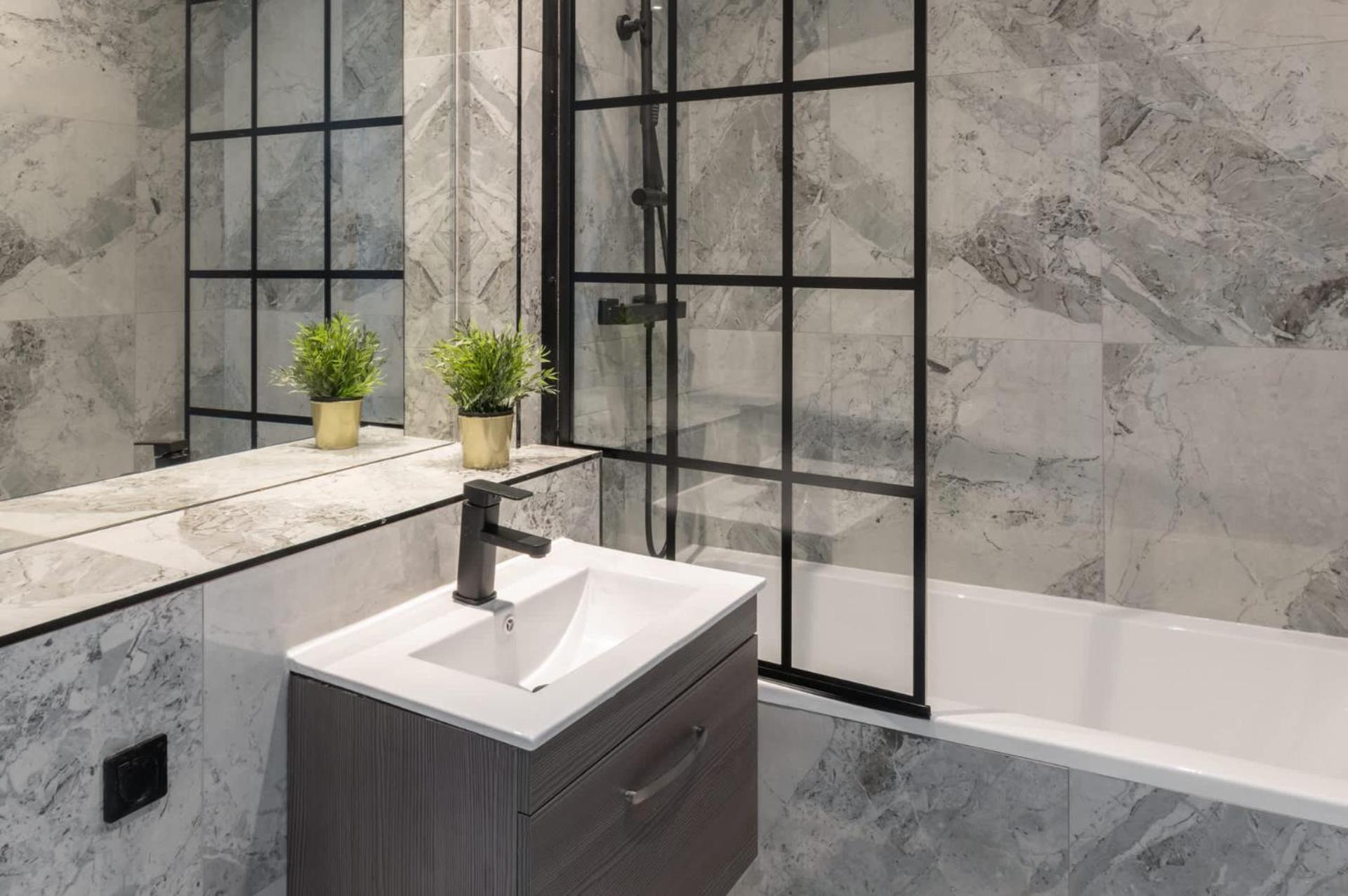 Host & - Princes Place Living