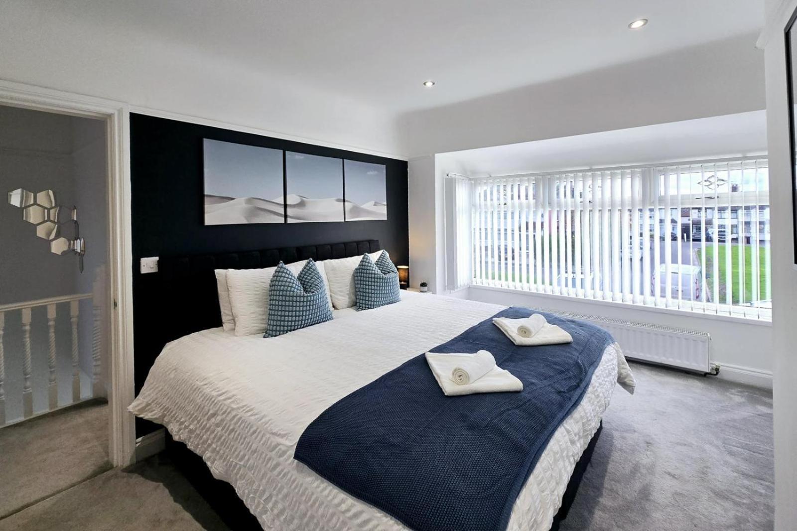 Modern 3 Bedroom Holiday home *