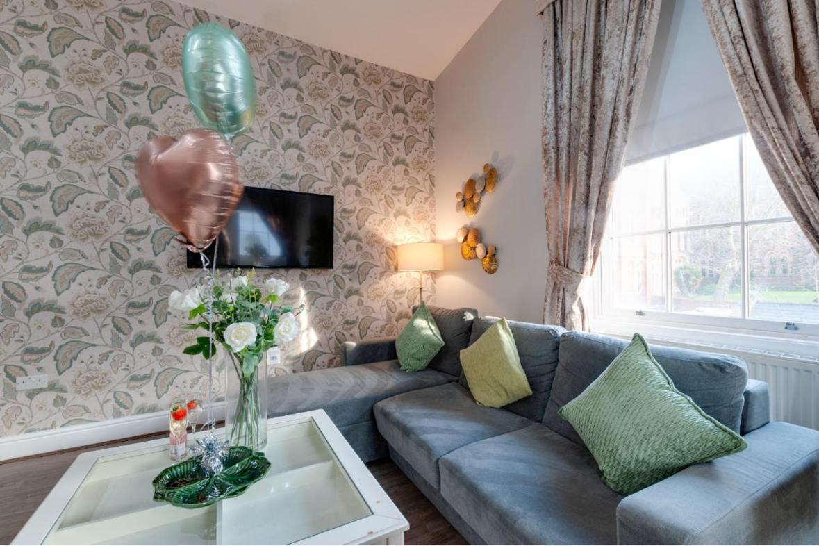Elysium Apartment
