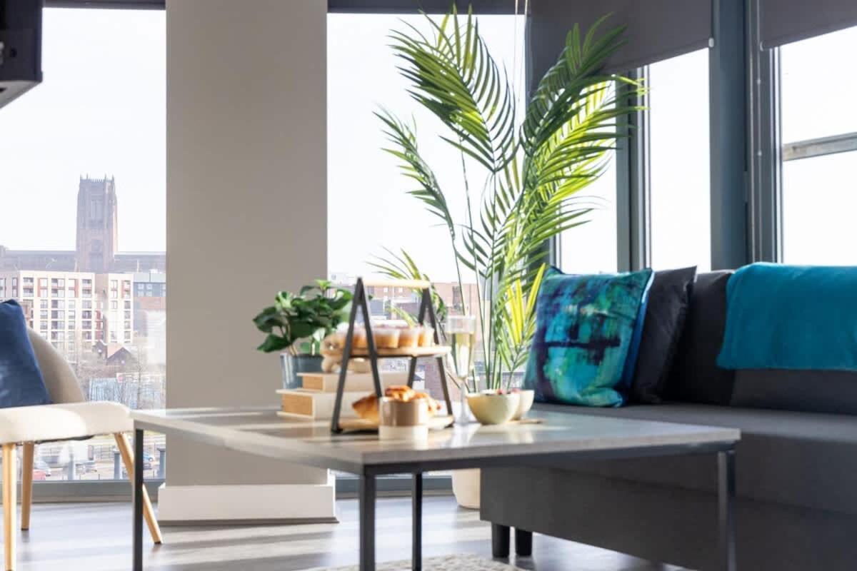 Stunning Dockside By Superhost Apartment