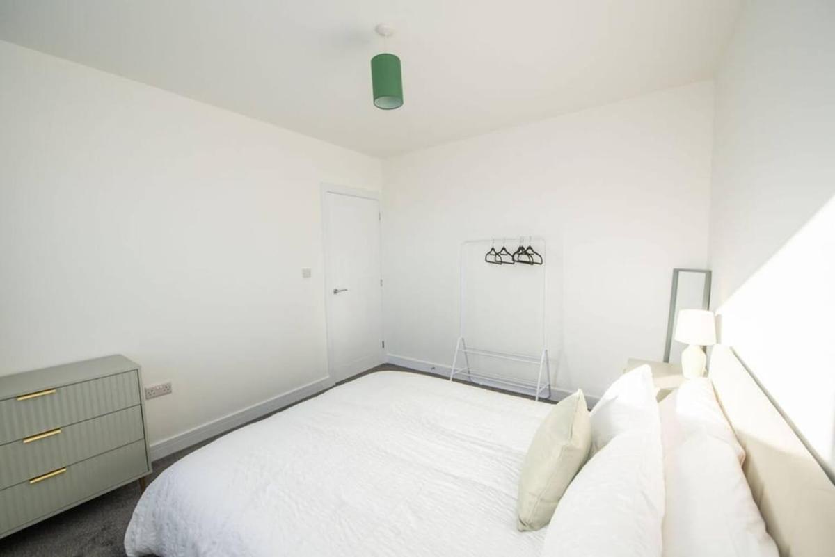 Brand-new 3-bed - Holiday home Liverpool